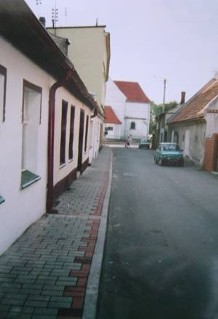 Leschnitz, ehem. Gerichtsstraße (ul. Ligonia), 1999.